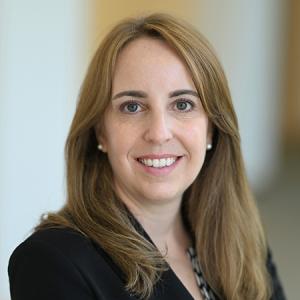 Elizabeth L. Carline, Assistant Director, Career Counseling, Elisabeth Haub School of Law